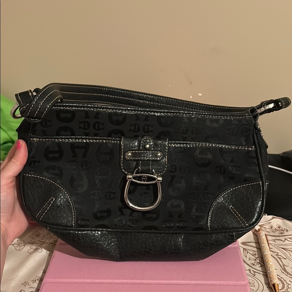 Chic Black Designer Shoulder Bag